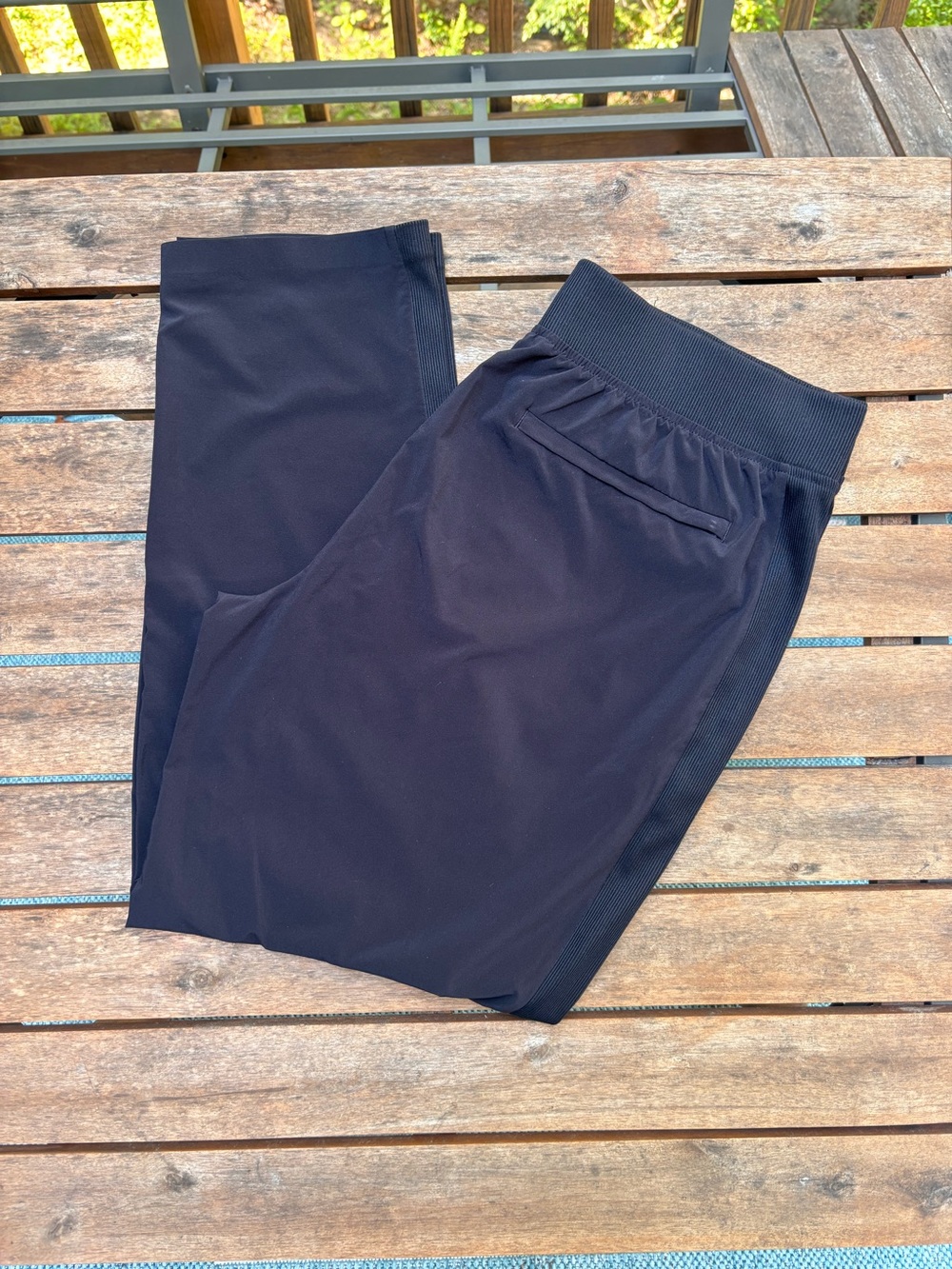 Athleta Brooklyn Midrise Black Cropped Ankle Pants - Picture 4 of 12